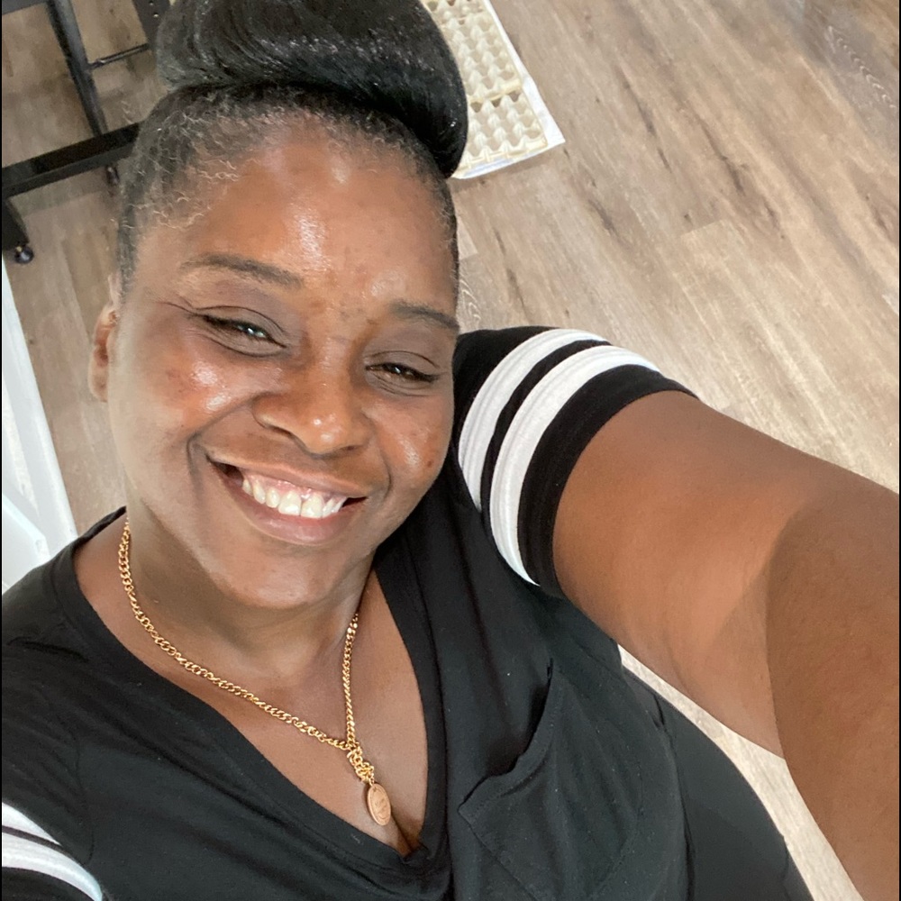 Meet your Posher, Teresa